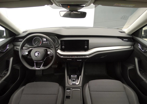 Skoda Octavia cena 129990 przebieg: 14815, rok produkcji 2022 z Dąbrowa Białostocka małe 326